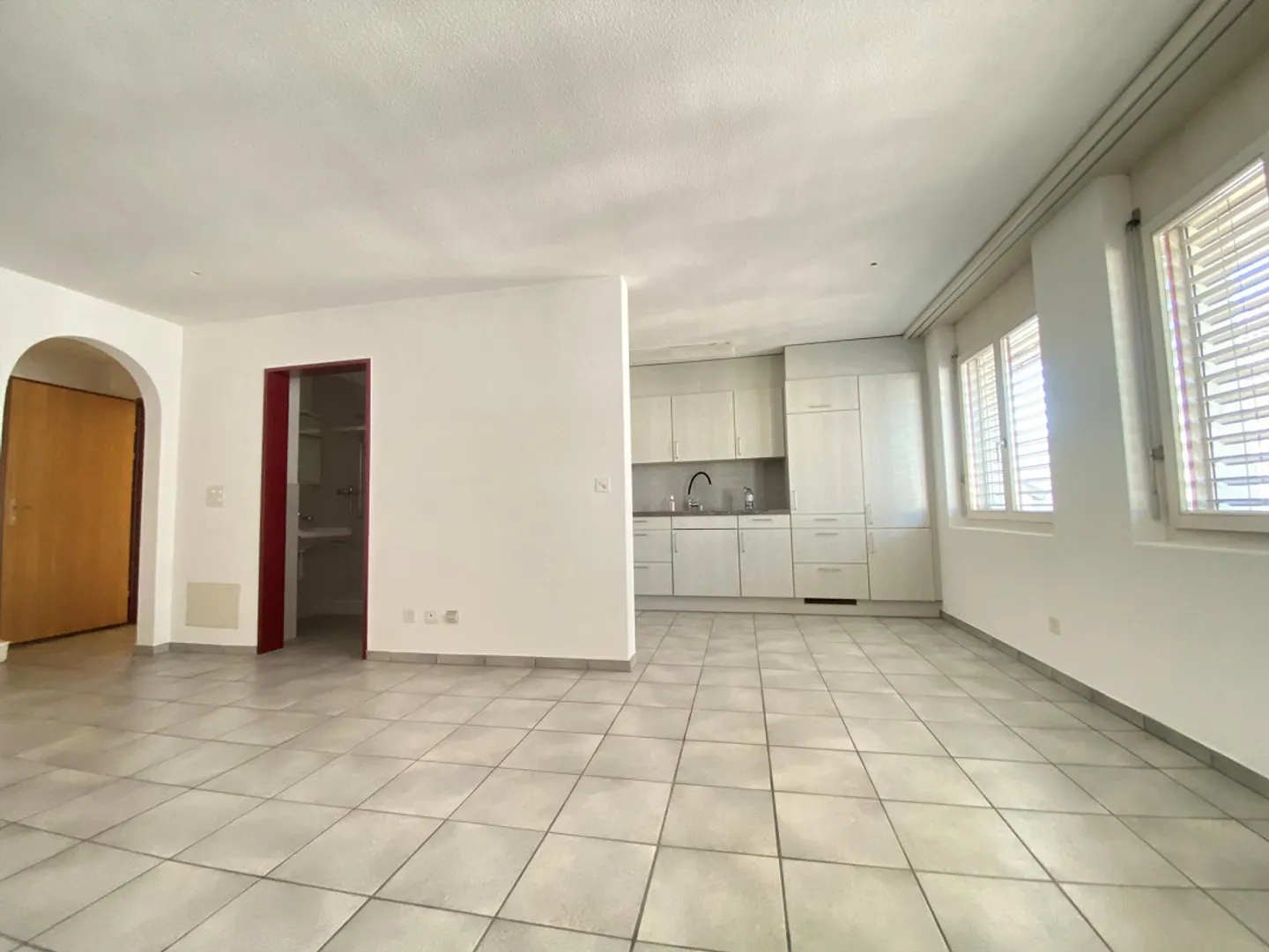 1.5 Room Apartment - Photo 3 of 7