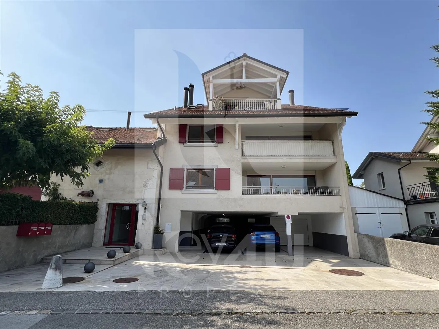 Between City and Nature - Bright and Spacious 4.5 Rooms - Photo 1 of 13