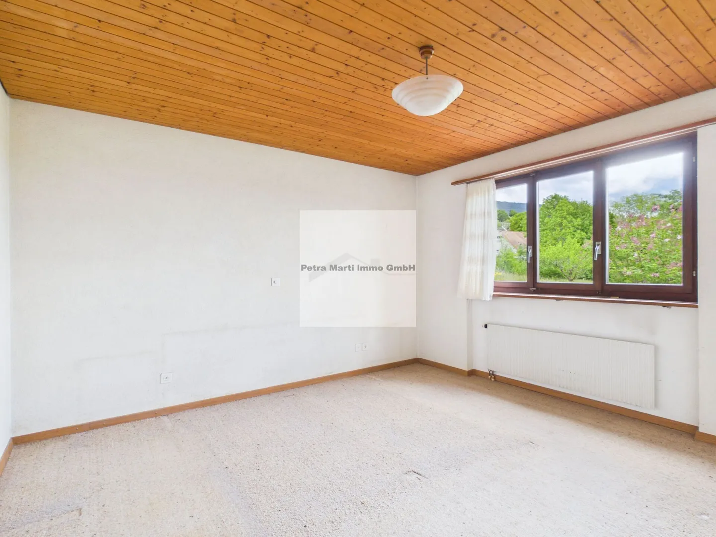 Beautifully located 4.5-room single-family house with the best view - Photo 5 of 14