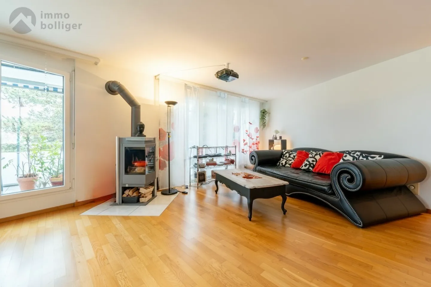 City-Close Unique: 168 m2 - Living Space with Balcony and Garden - Photo 2 of 15