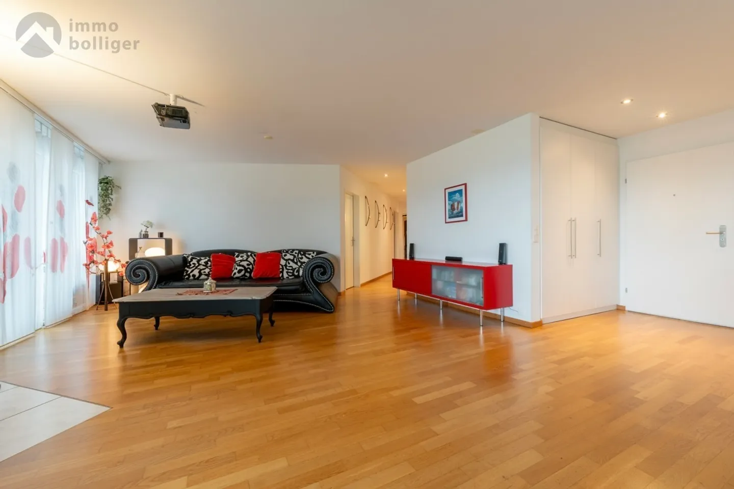 City-Close Unique: 168 m2 - Living Space with Balcony and Garden - Photo 3 of 15