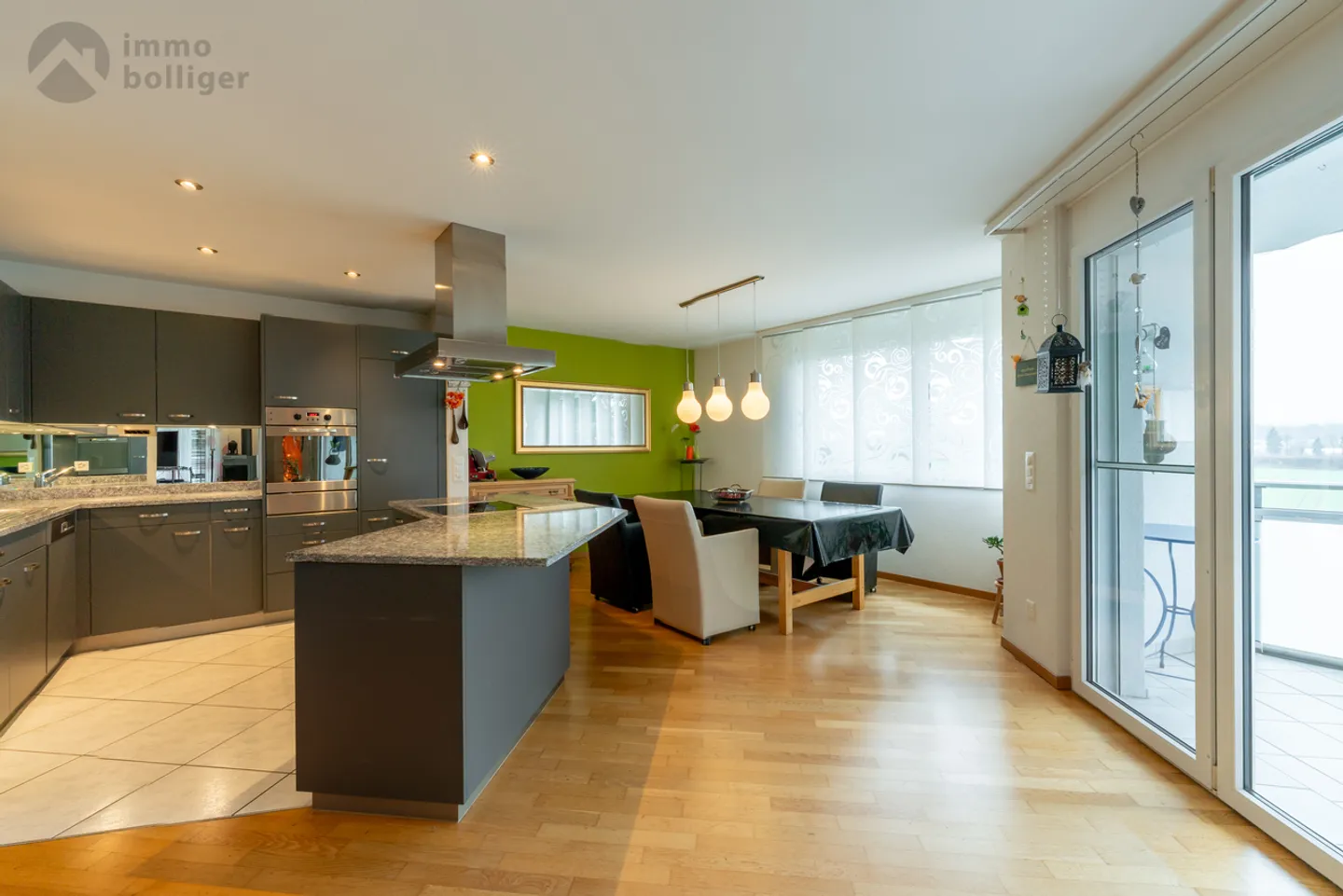 City-Close Unique: 168 m2 - Living Space with Balcony and Garden - Photo 4 of 15