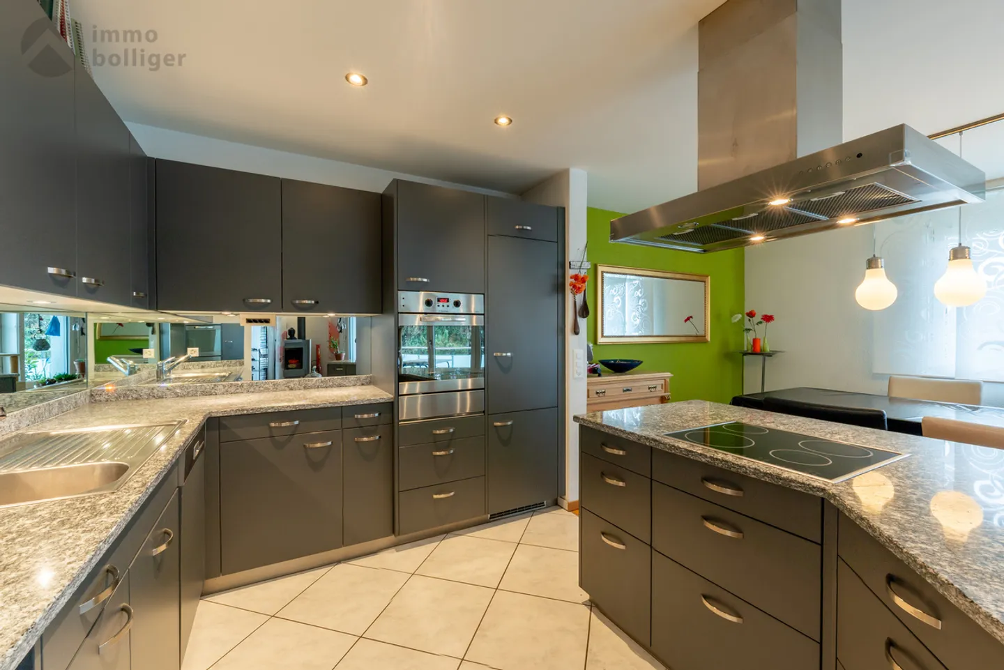 City-Close Unique: 168 m2 - Living Space with Balcony and Garden - Photo 5 of 15