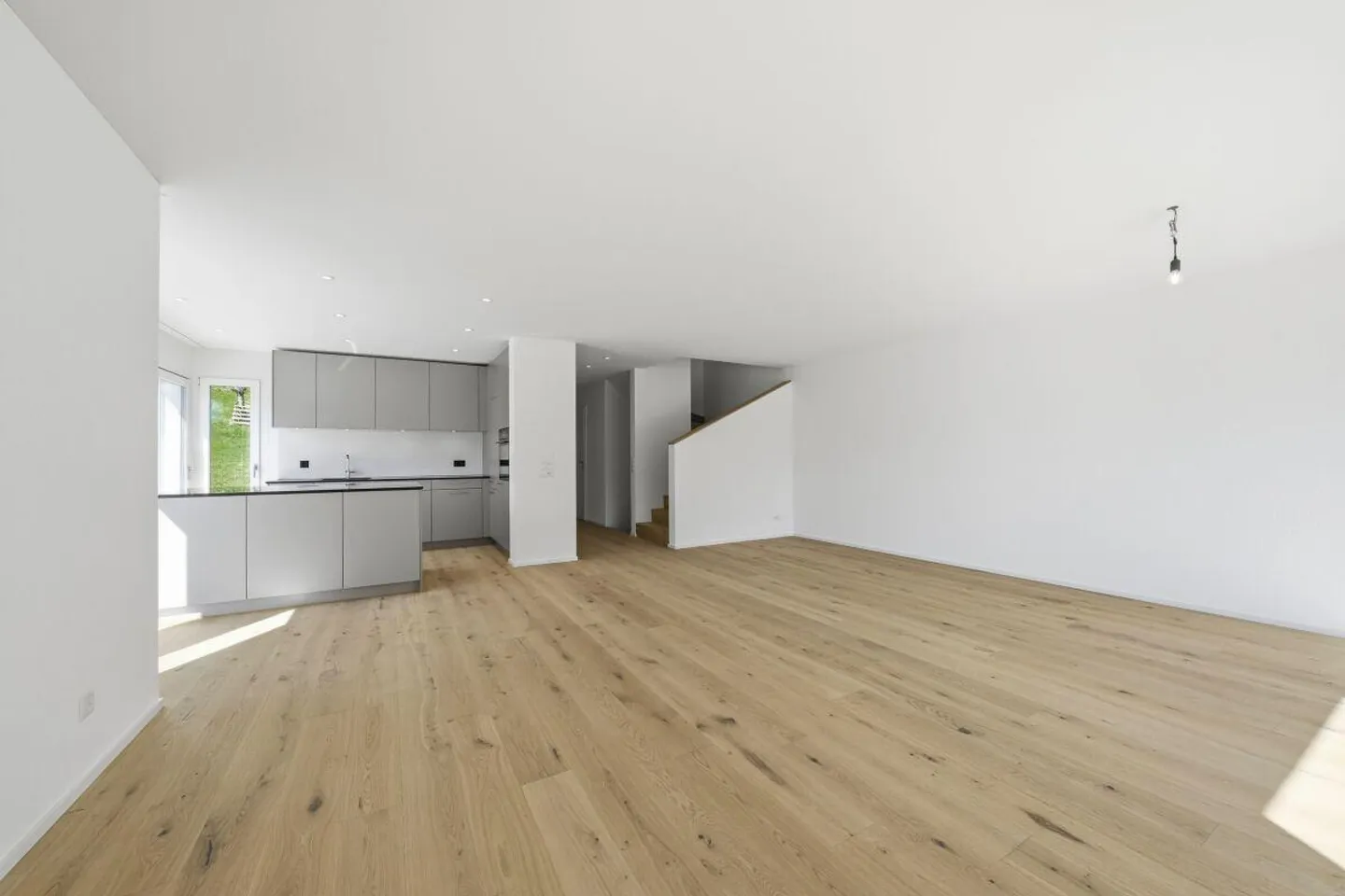 Maison jumelée moderne dans la verdure avec vue sur le Säntis - prête à emménager - Photo 10 sur 25