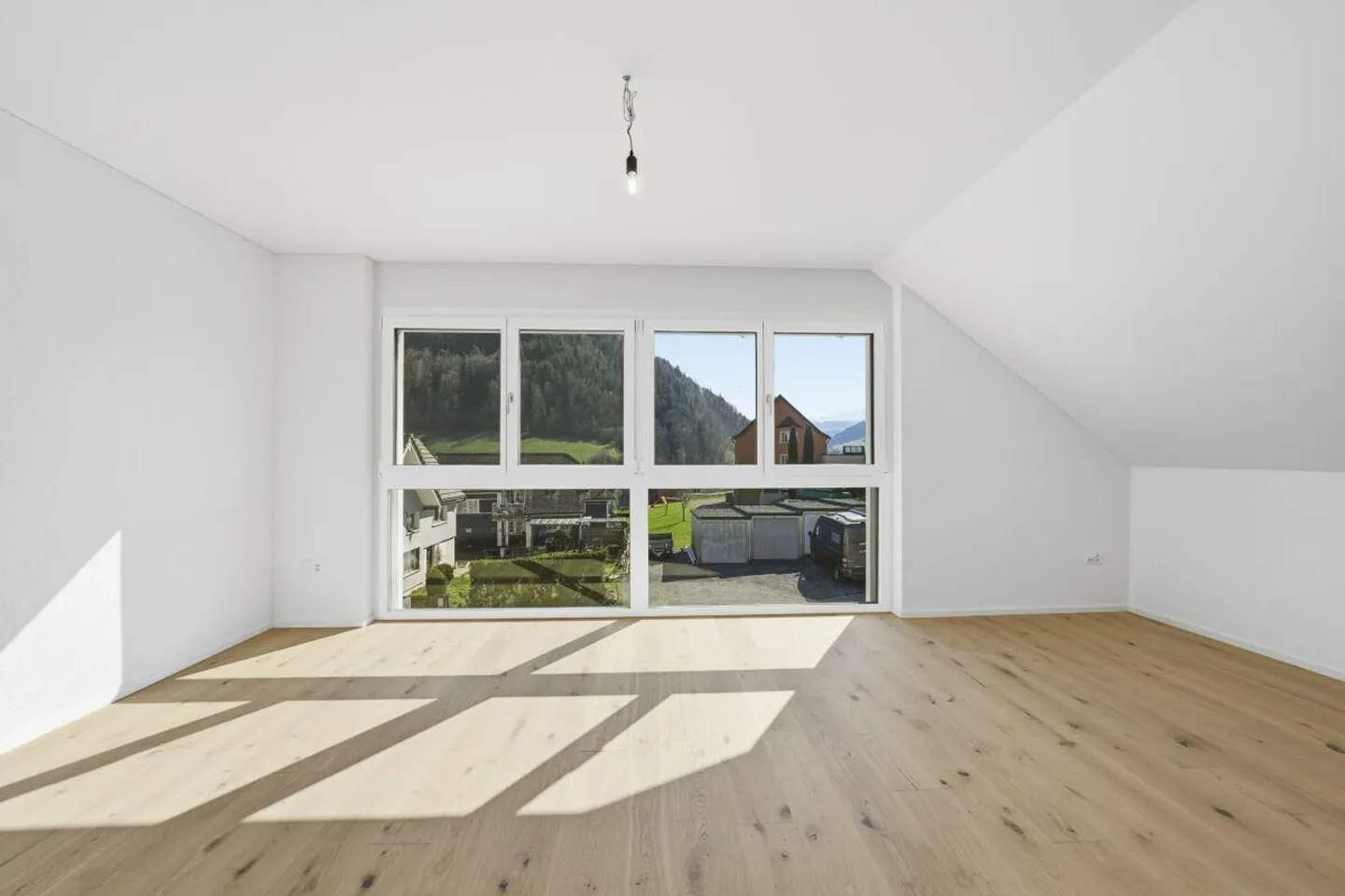 Maison jumelée moderne dans la verdure avec vue sur le Säntis - prête à emménager - Photo 15 sur 25