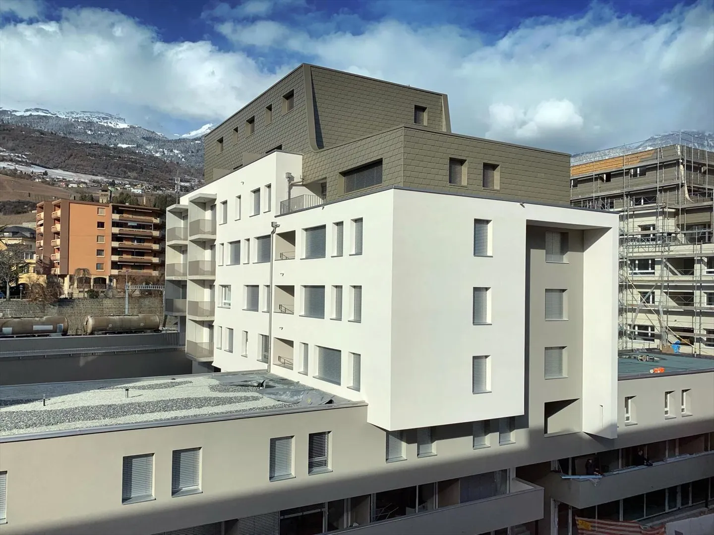 Bureau 188 m2, livré fini, quartier gare - Photo 9 sur 9