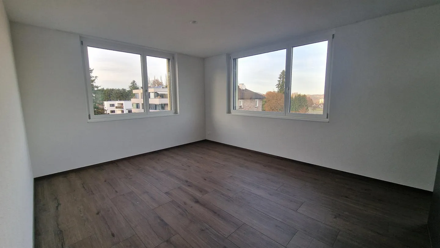 Appartamento attraente di 3½ locali in una zona residenziale soleggiata e ben collegata - Foto 4 di 17