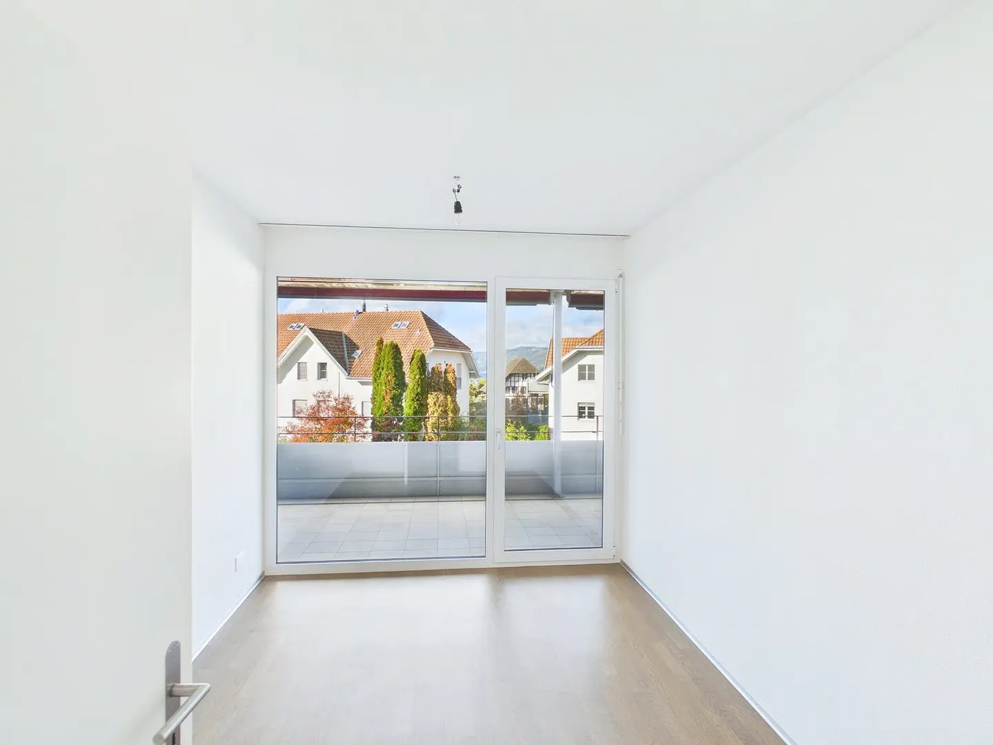Balcone spazioso con vista sul lago - Foto 7 di 15