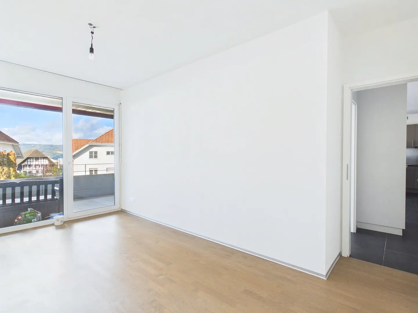 Balcone spazioso con vista sul lago - Foto 8 di 15