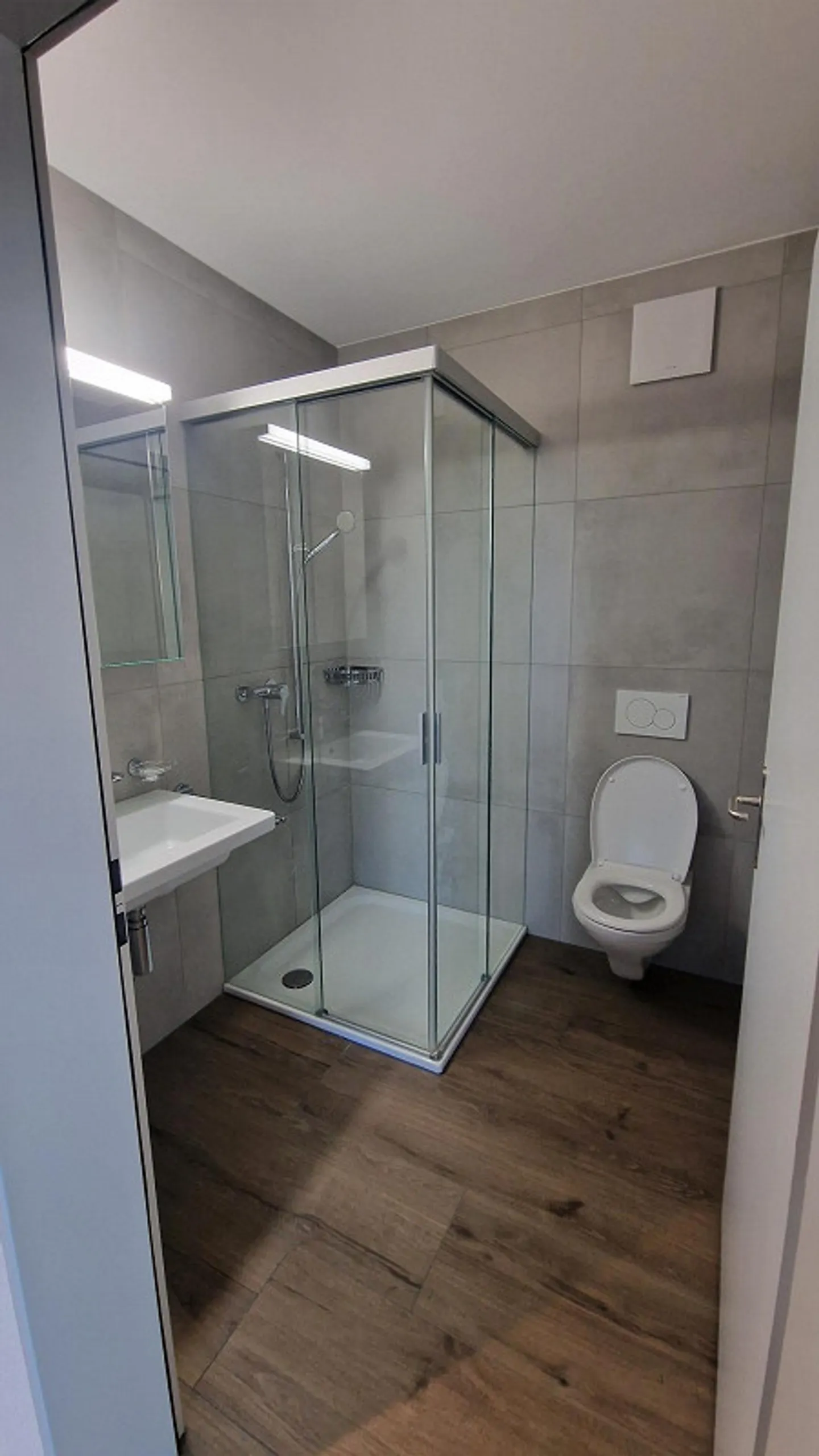 Appartamento attraente di 3½ locali in una zona residenziale soleggiata e ben collegata - Foto 8 di 17