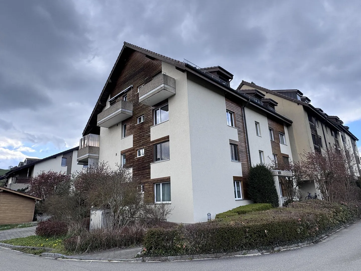 Appartamento 4 1/2 stanze in un quartiere adatto alle famiglie - Foto 1 di 6