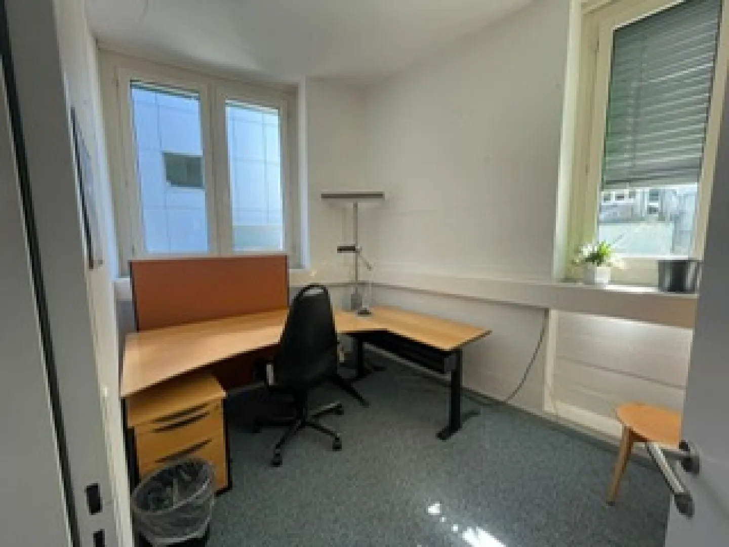 Bürofläche mieten - Foto 1 von 9