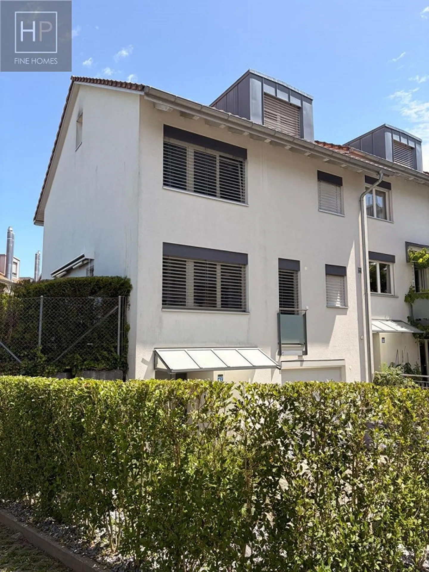 Family-friendly single-family house for rent in the best location - Photo 2 of 5