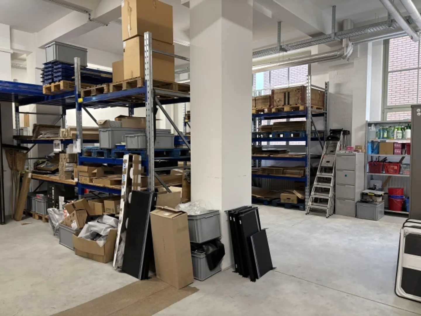 Spazio di stoccaggio e commerciale flessibile in affitto - Foto 5 di 6