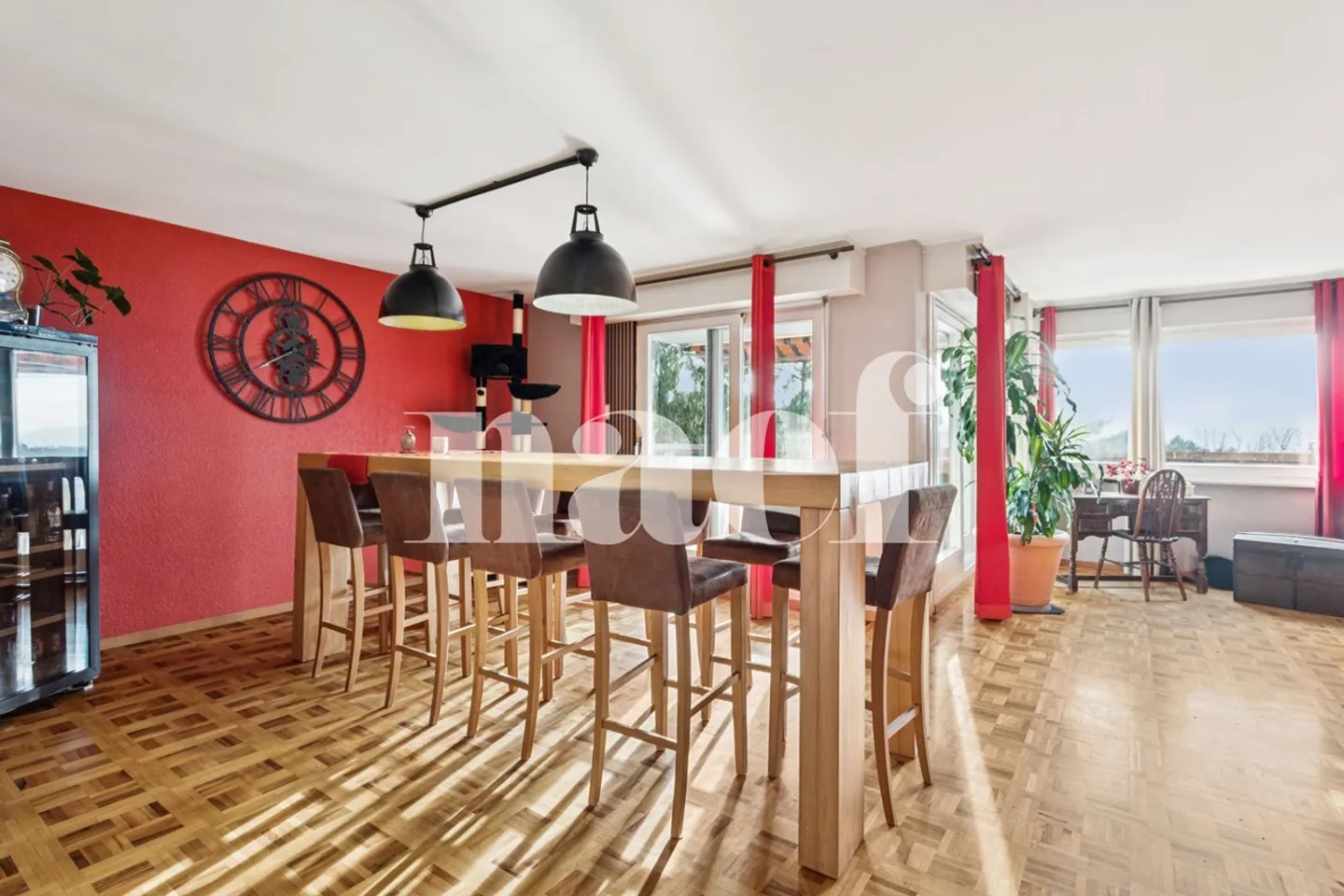 Großes Dachgeschoss-Apartment mit 7 Zimmern und schöner Terrasse zur Verkauf in Villars-sur-Glâne - Photo 2 of 9