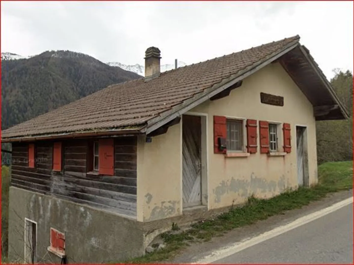 Latteria abbandonata - Foto 3 di 13