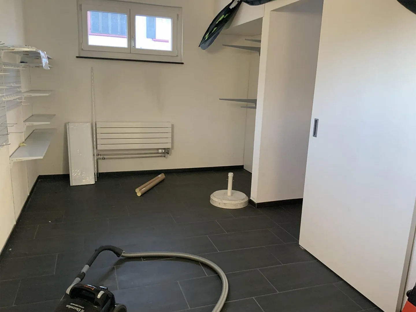 Convient pour un magasin et un bureau en auto-utilisation - Photo 6 sur 21