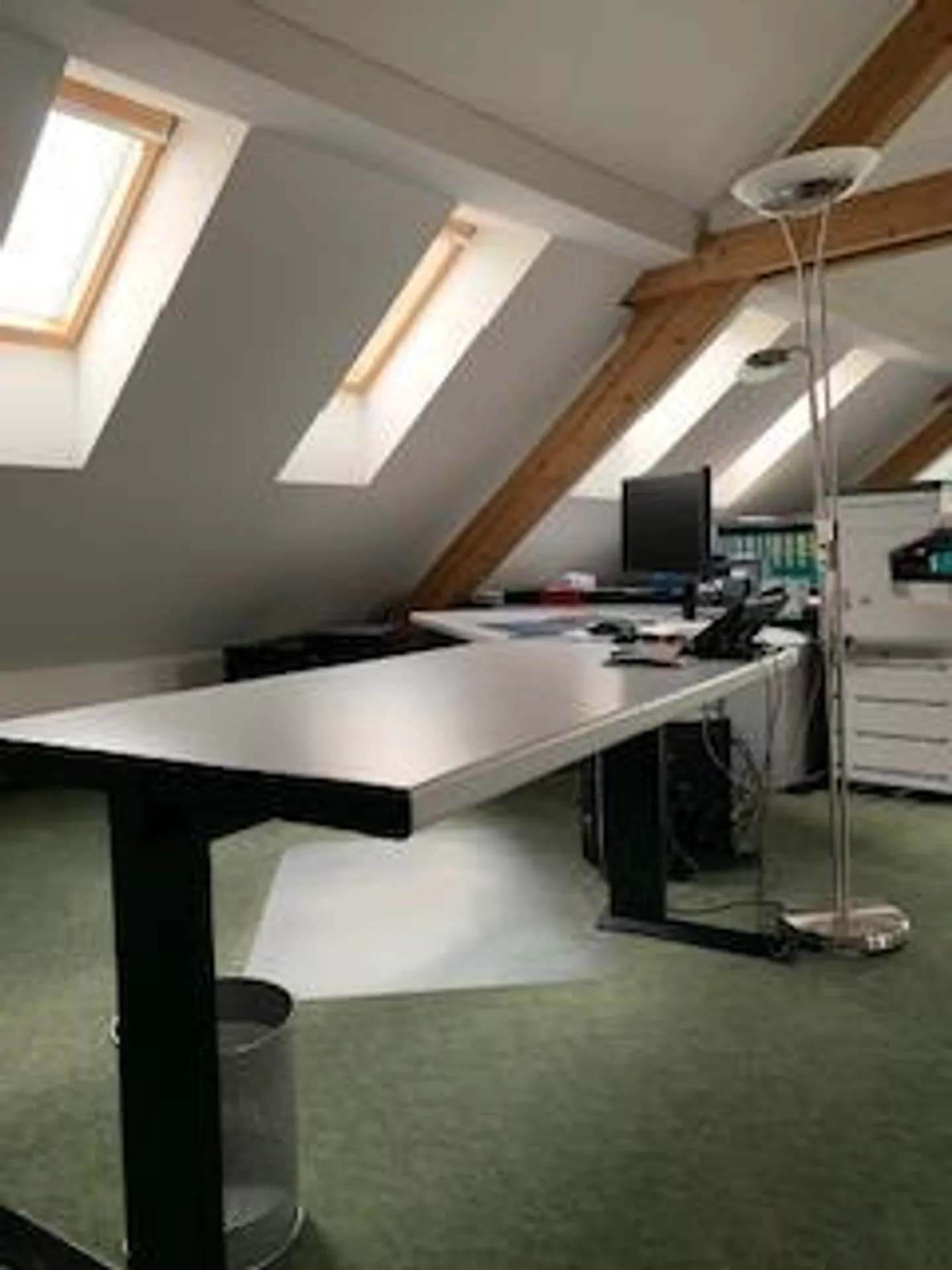 Convient pour un magasin et un bureau en auto-utilisation - Photo 15 sur 21