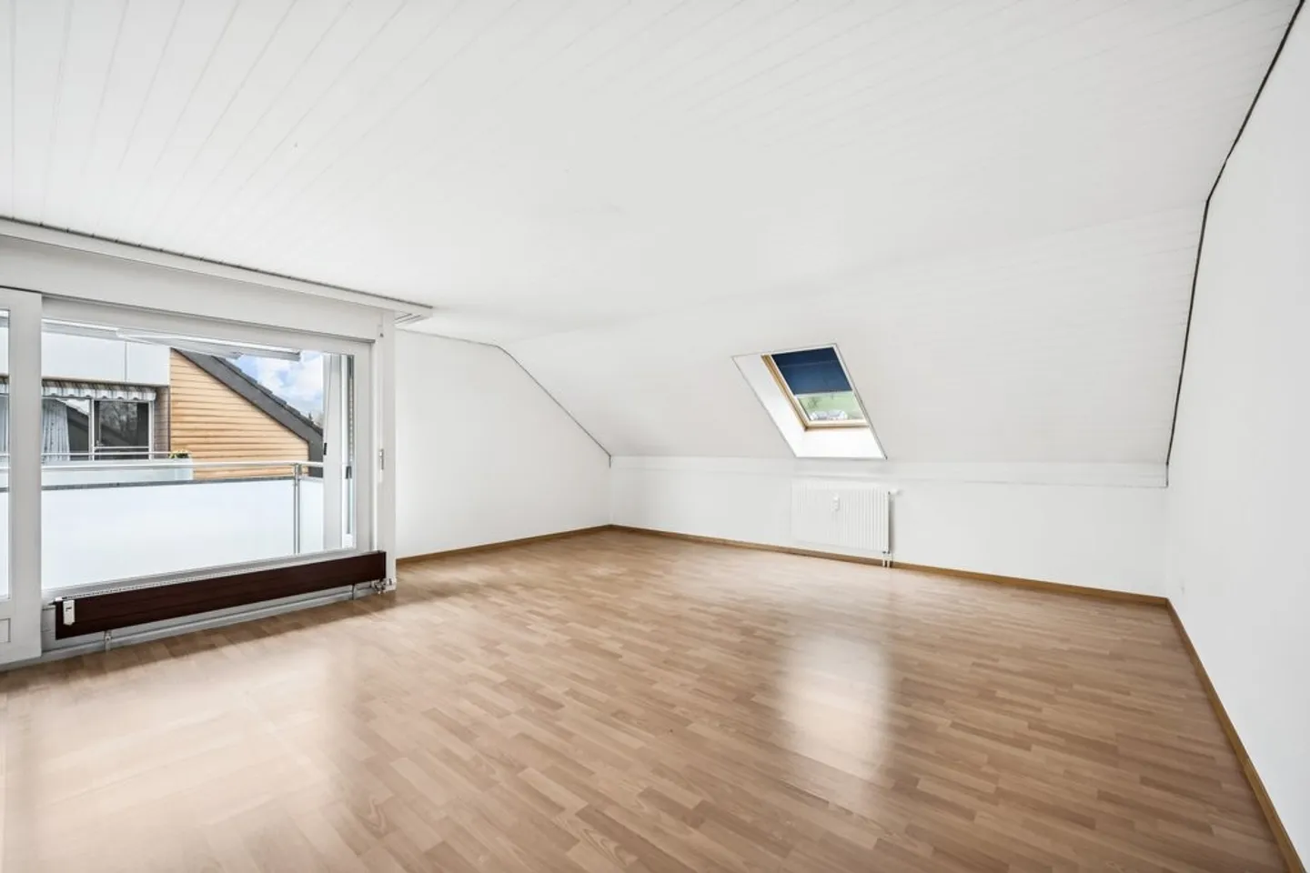 ERSTVERMIETUNG NACH SANIERUNG! - Foto 6 von 10