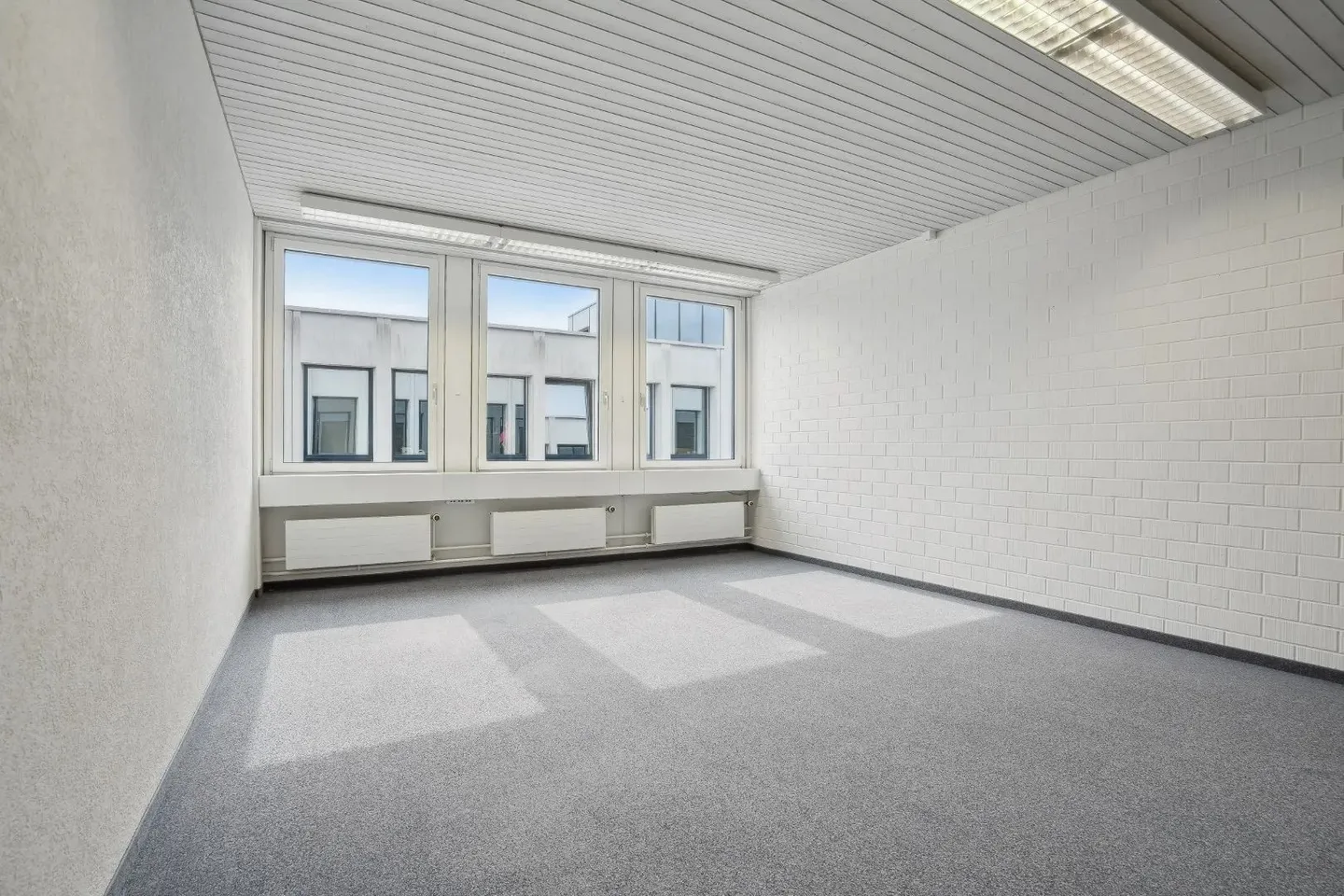 Commercial for rent, Grindelstrasse 6 (Bassersdorf, Switzerland) - Foto 2 von 13