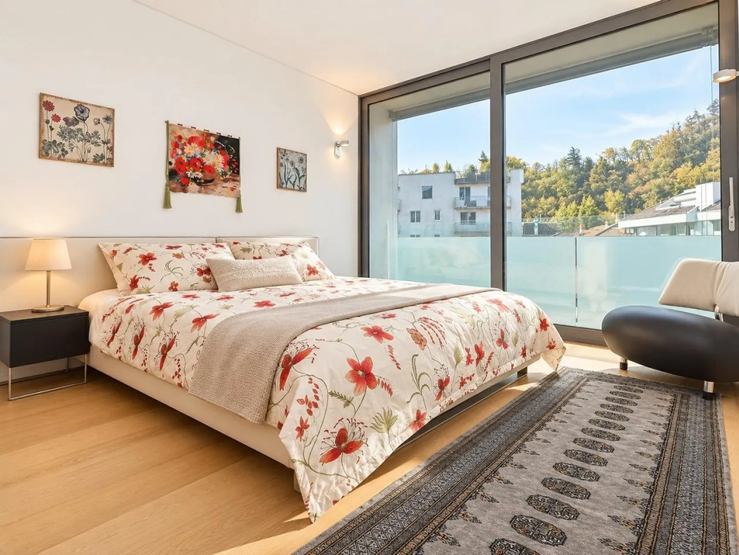 Luxury Apartment a Few Minutes from the Center and Lakefront - Photo 11 of 23