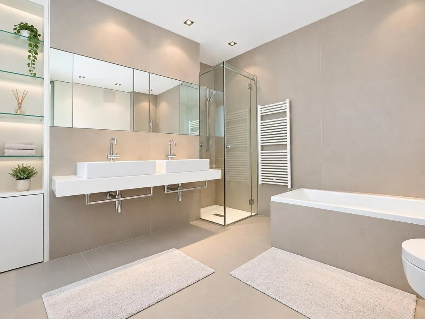Luxury Apartment a Few Minutes from the Center and Lakefront - Photo 13 of 23
