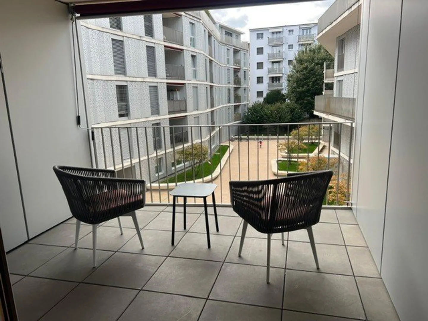 Appartement meublé 3.5 pièces - Photo 3 sur 6