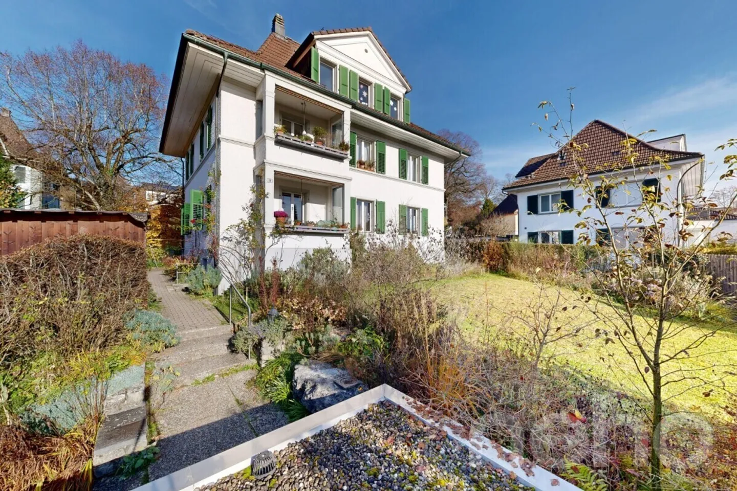 Mehrfamilienhaus mit 3 Wohneinheiten in Solothurn - Foto 8 von 12