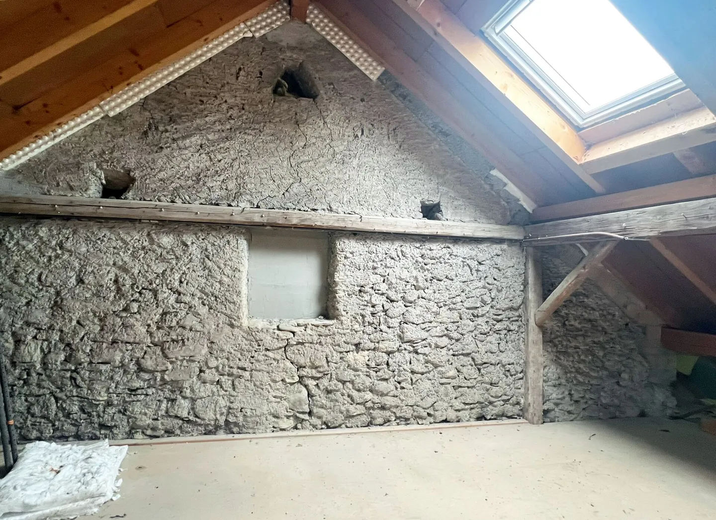 Bijou avec appartement développé et terminé - Photo 23 sur 25