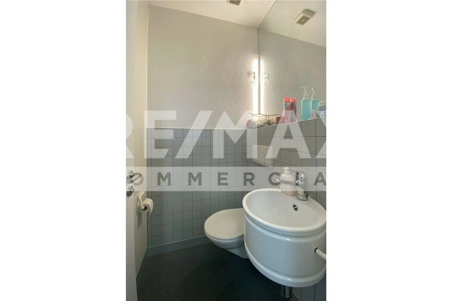 Praxisräume an zentraler Wohnlage mit viel Sonne - Foto 7 von 13