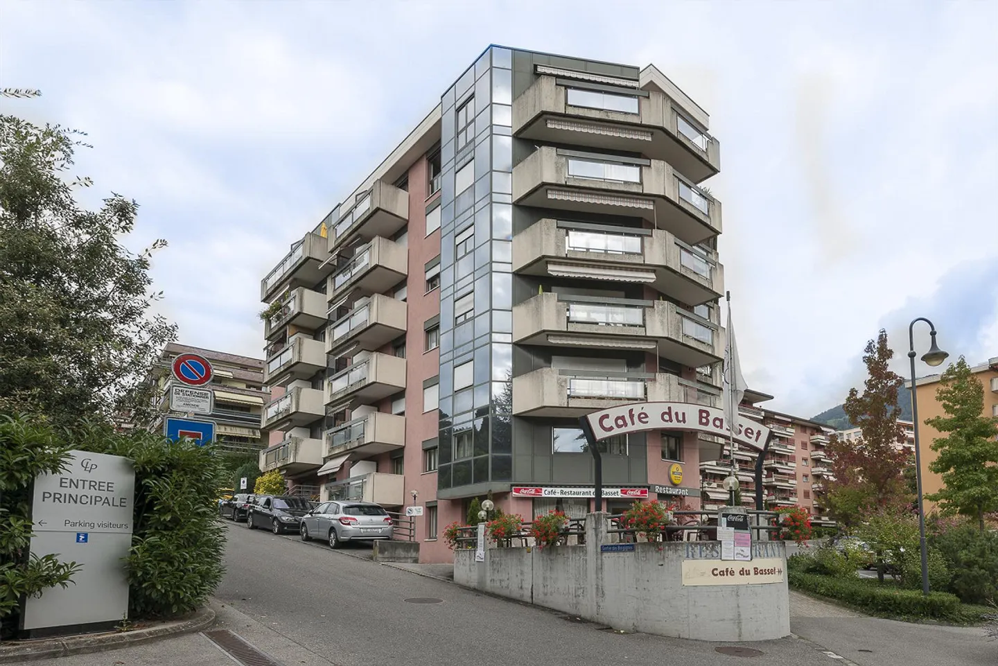 Appartement au bord du lac - Photo 1 sur 2