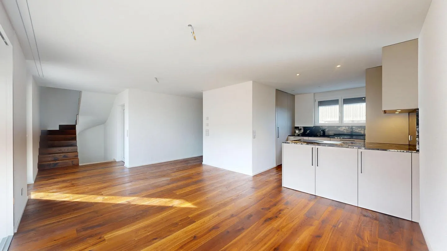 Modern Row House for Sale in Sax - Photo 3 of 13