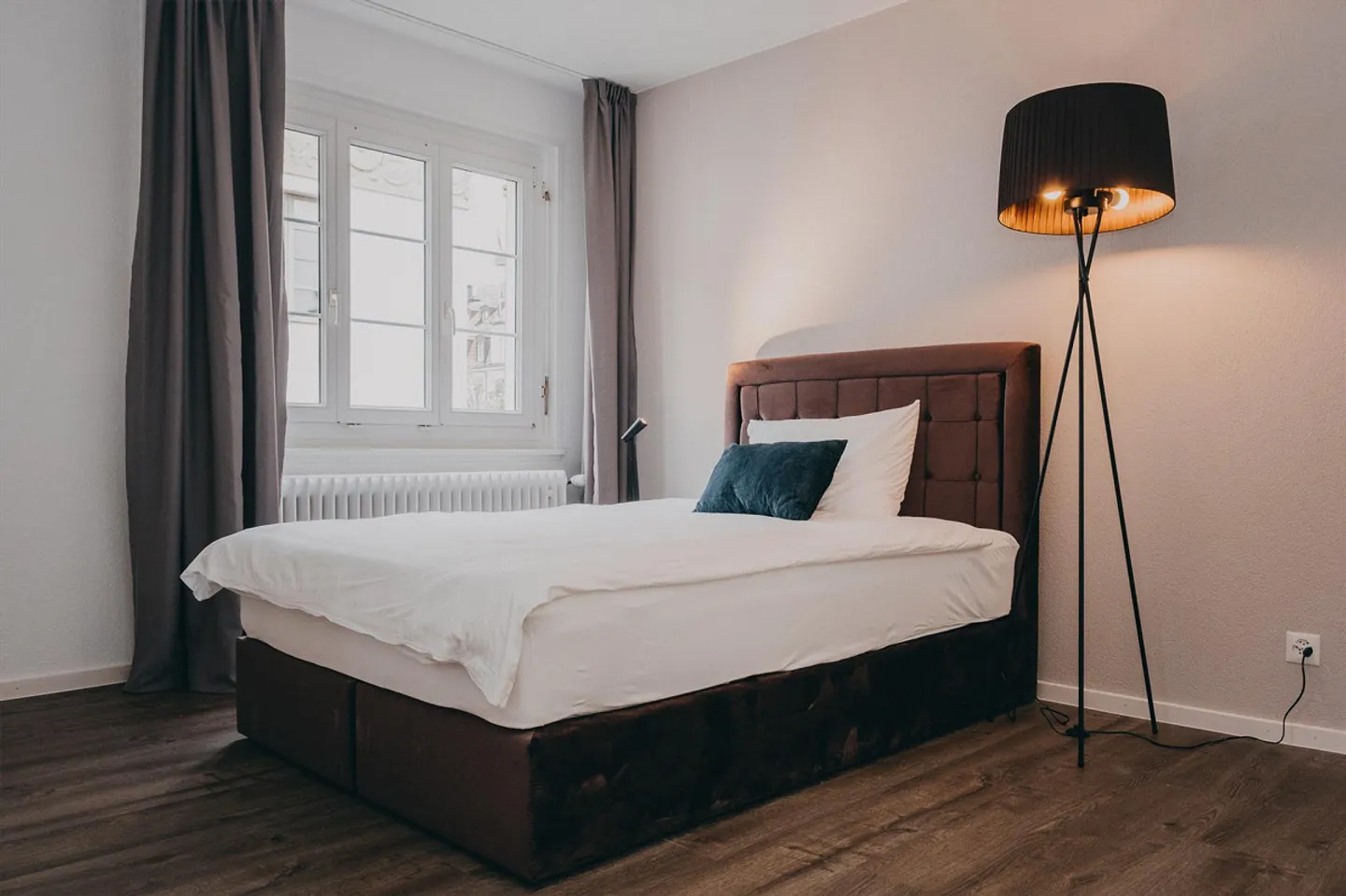 Chambre meublée de façon magique au cœur de Lucerne - Photo 2 sur 9