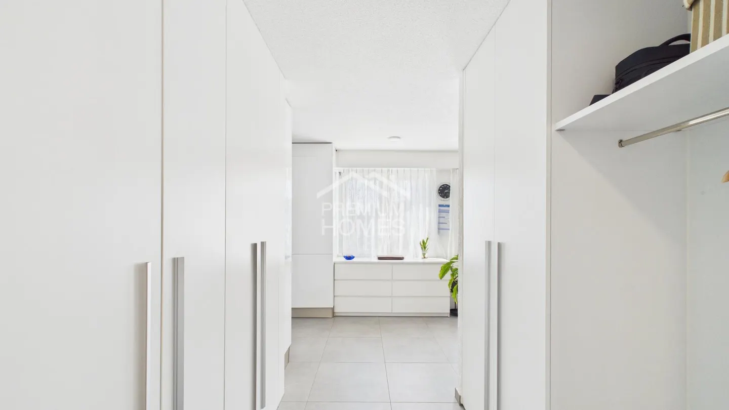 Renovated Apartment with Balcony - Photo 13 of 13