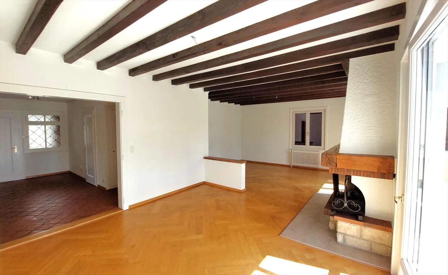 Magnifique appartement de 3.5 pièces avec vue Alpes et lac - Photo 3 sur 10