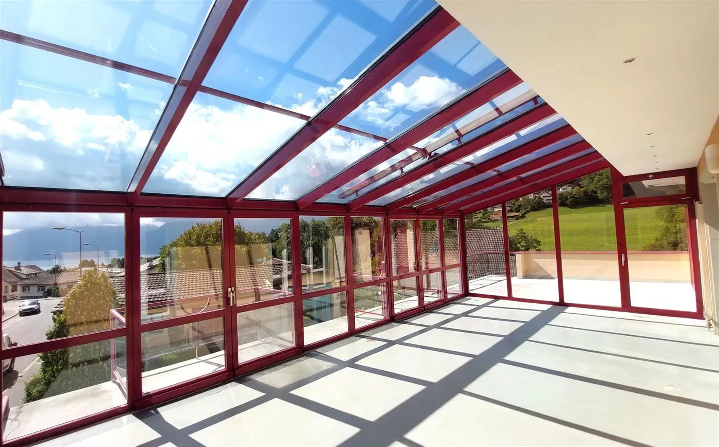 Magnifique appartement de 3.5 pièces avec vue Alpes et lac - Photo 2 sur 10