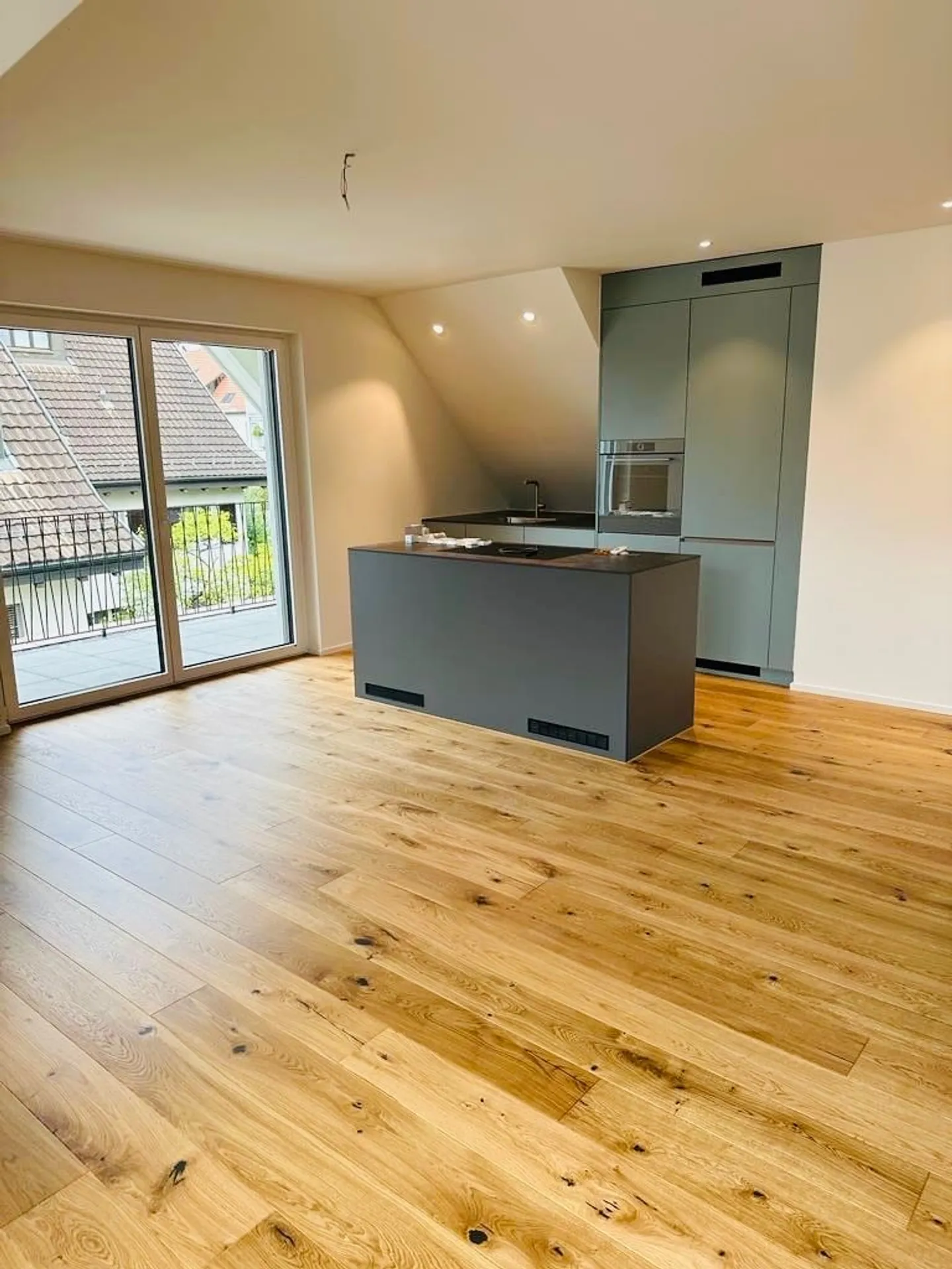 Moderne Duplex-Wohnung in Fahrweid - Foto 2 von 10