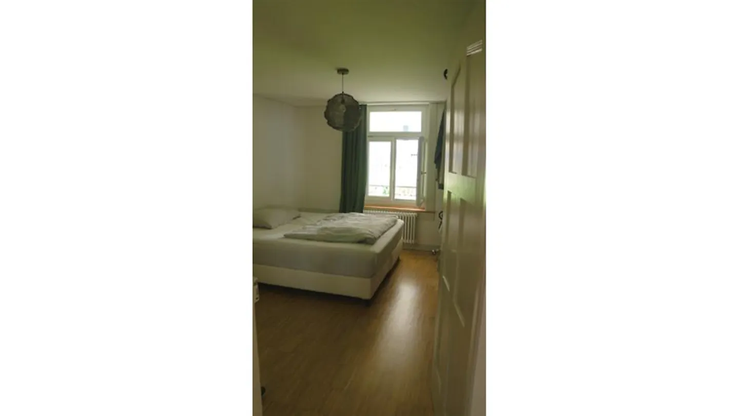 APPARTEMENT 2 PIÈCES À ST. GALLEN, MEUBLÉ, TEMPORAIRE - Photo 3 sur 10