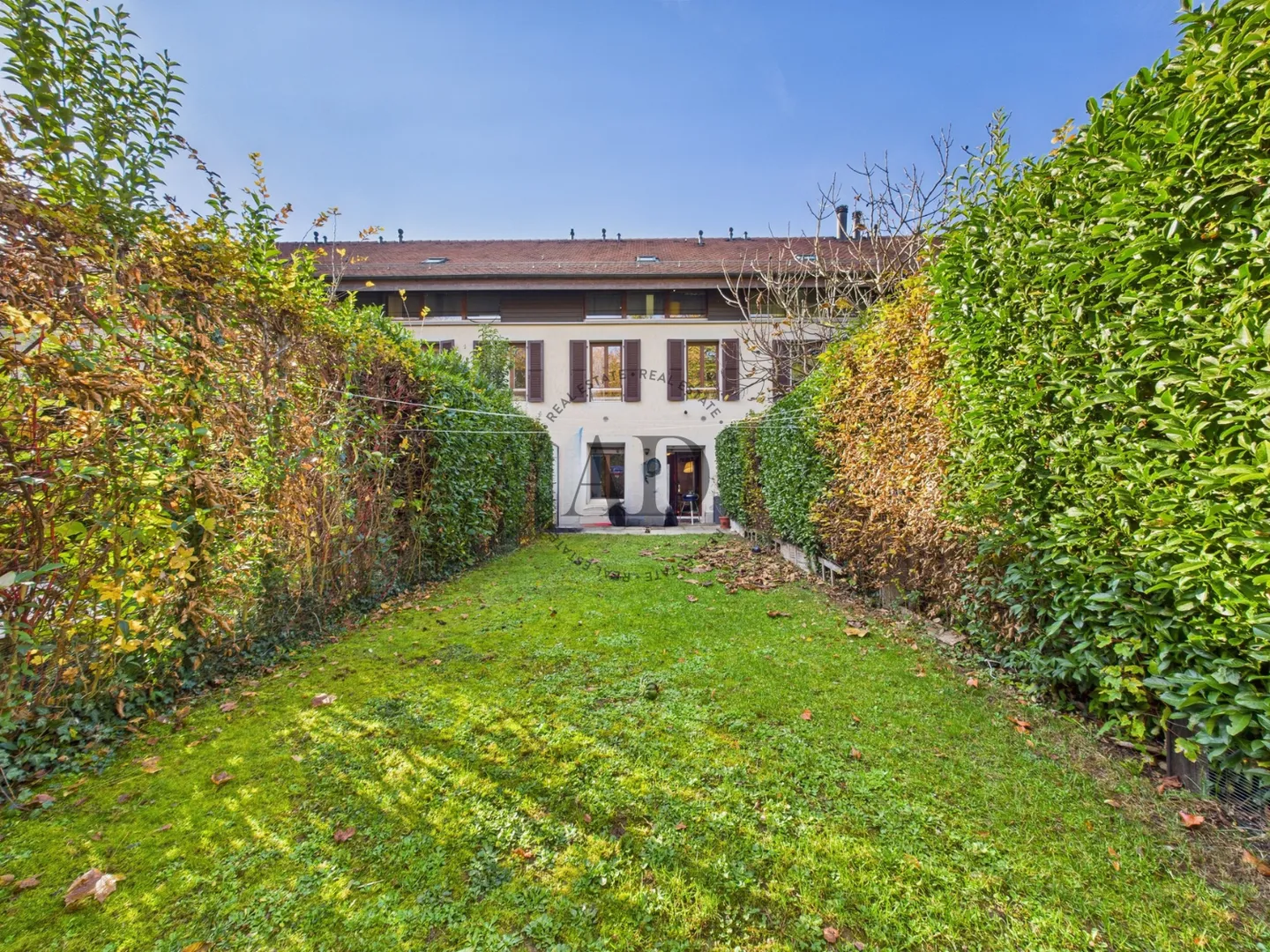 6-Zimmer-Haus - Foto 2 von 9