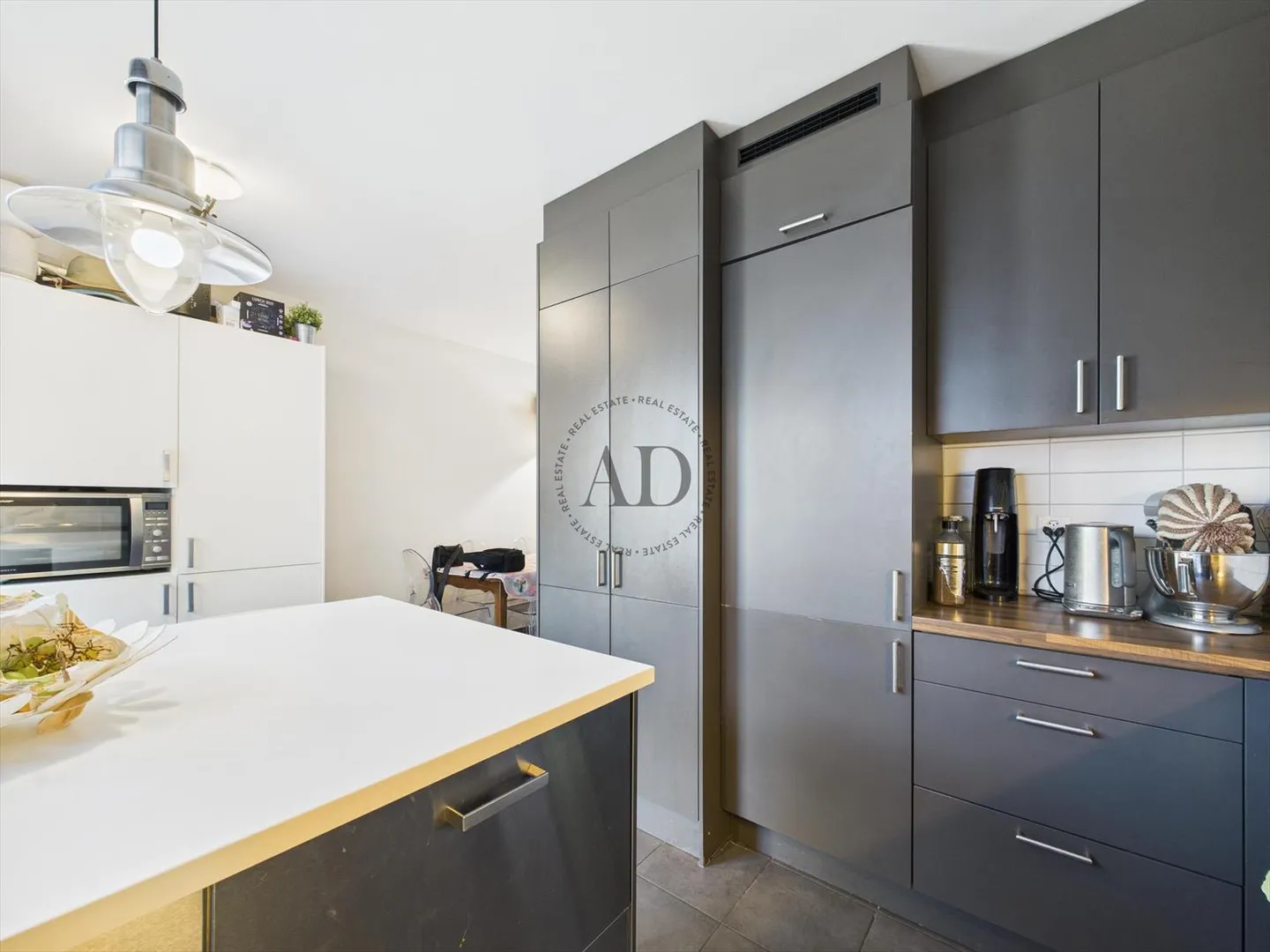 6-Zimmer-Haus - Foto 3 von 9