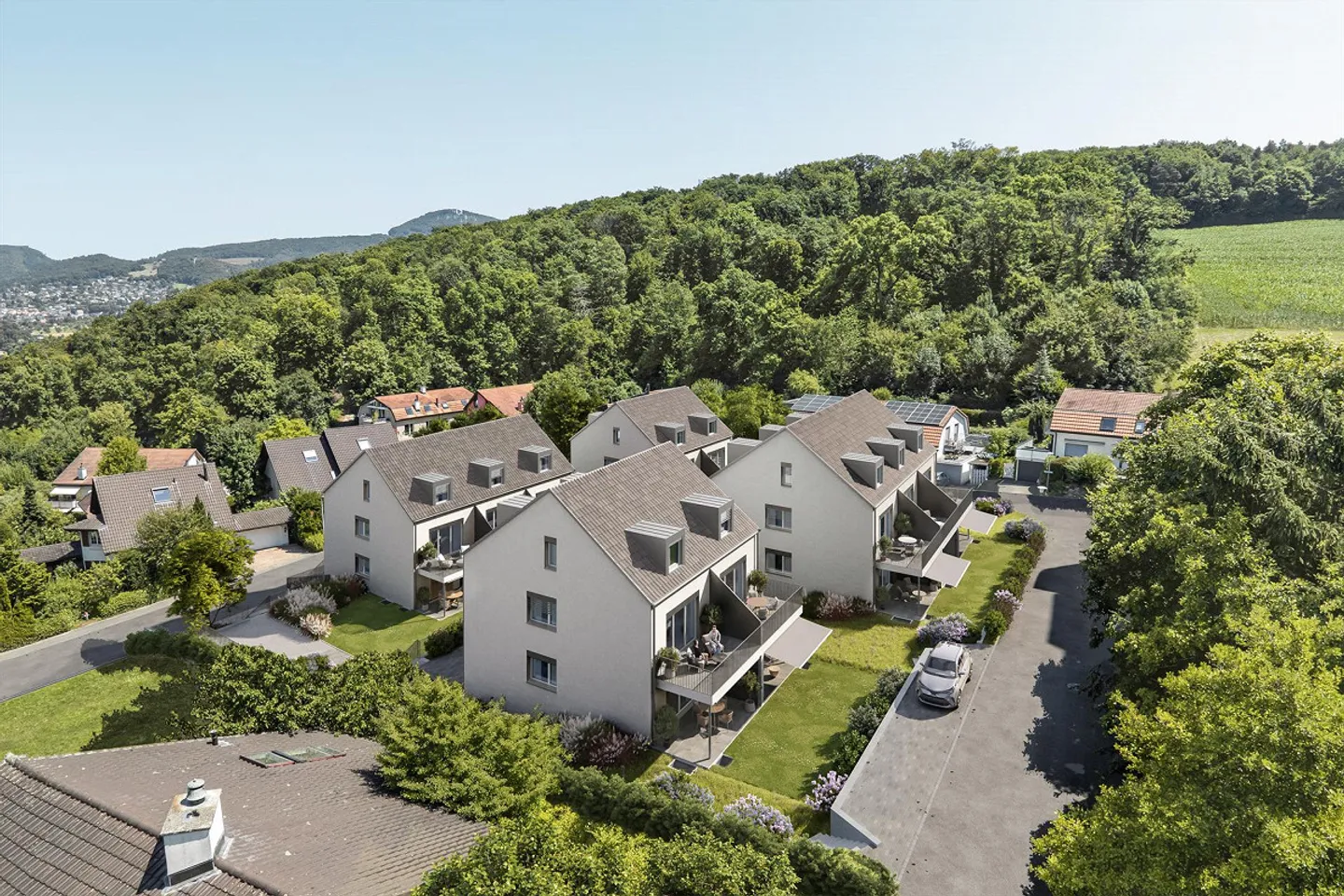 Modern 6-Room Townhouse in Sunny Location - Photo 1 of 5