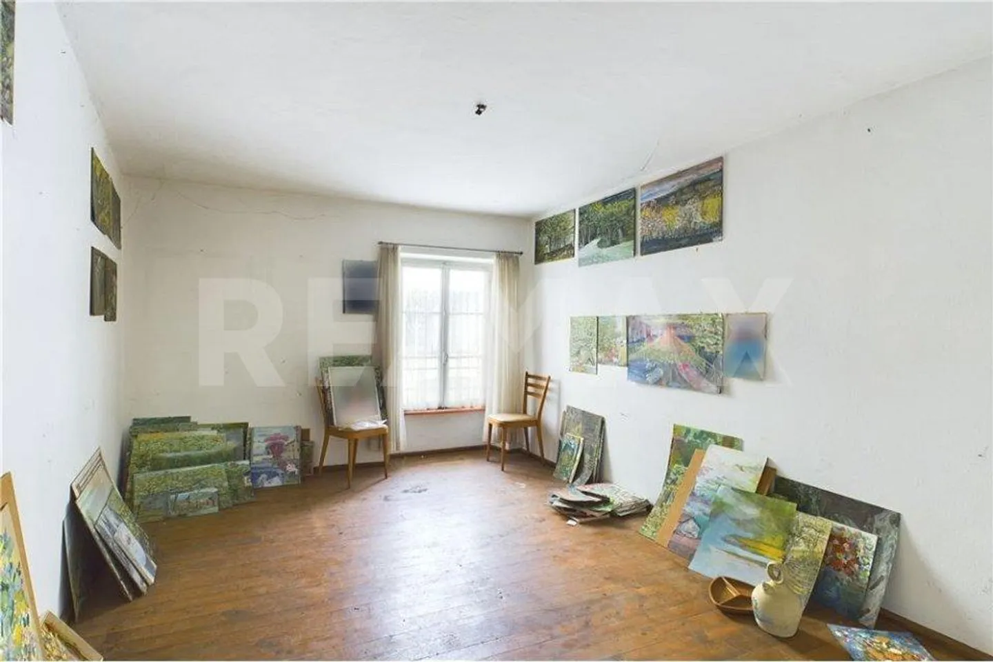 Antikes Wohnhaus mit Dachboden und kleinem Innenhof/Garten, zu renovieren - Foto 5 von 10