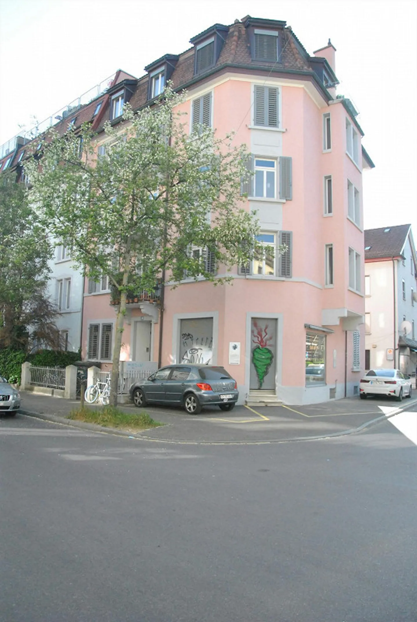 Charmante appartement 1.5 pièces près d'Albisriederplatz - disponible à partir du 01... - Photo 1 sur 10