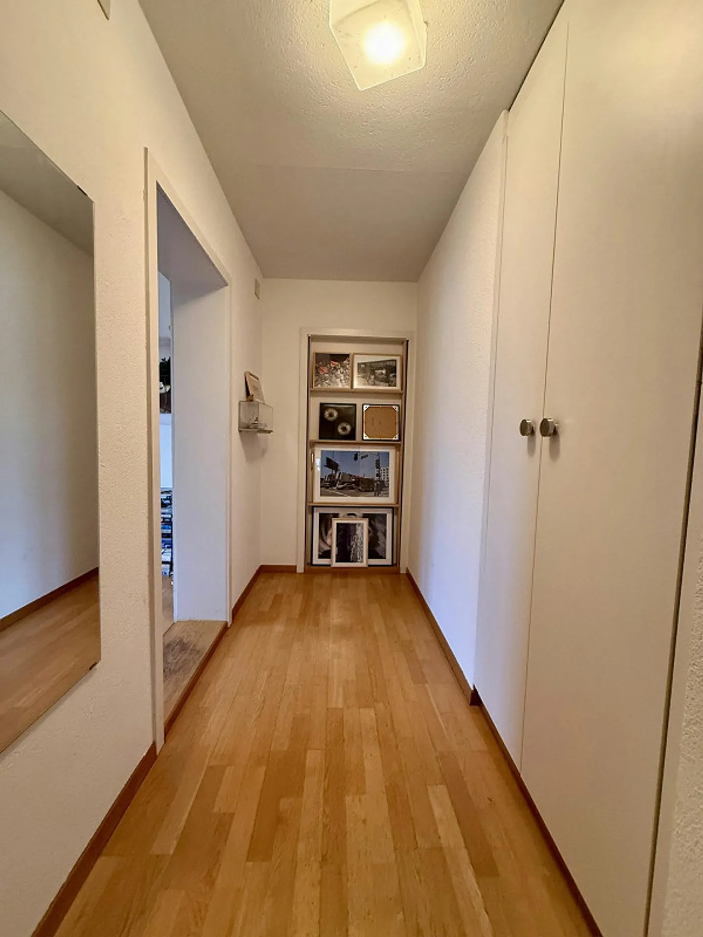 Charmante appartement 1.5 pièces près d'Albisriederplatz - disponible à partir du 01... - Photo 2 sur 10