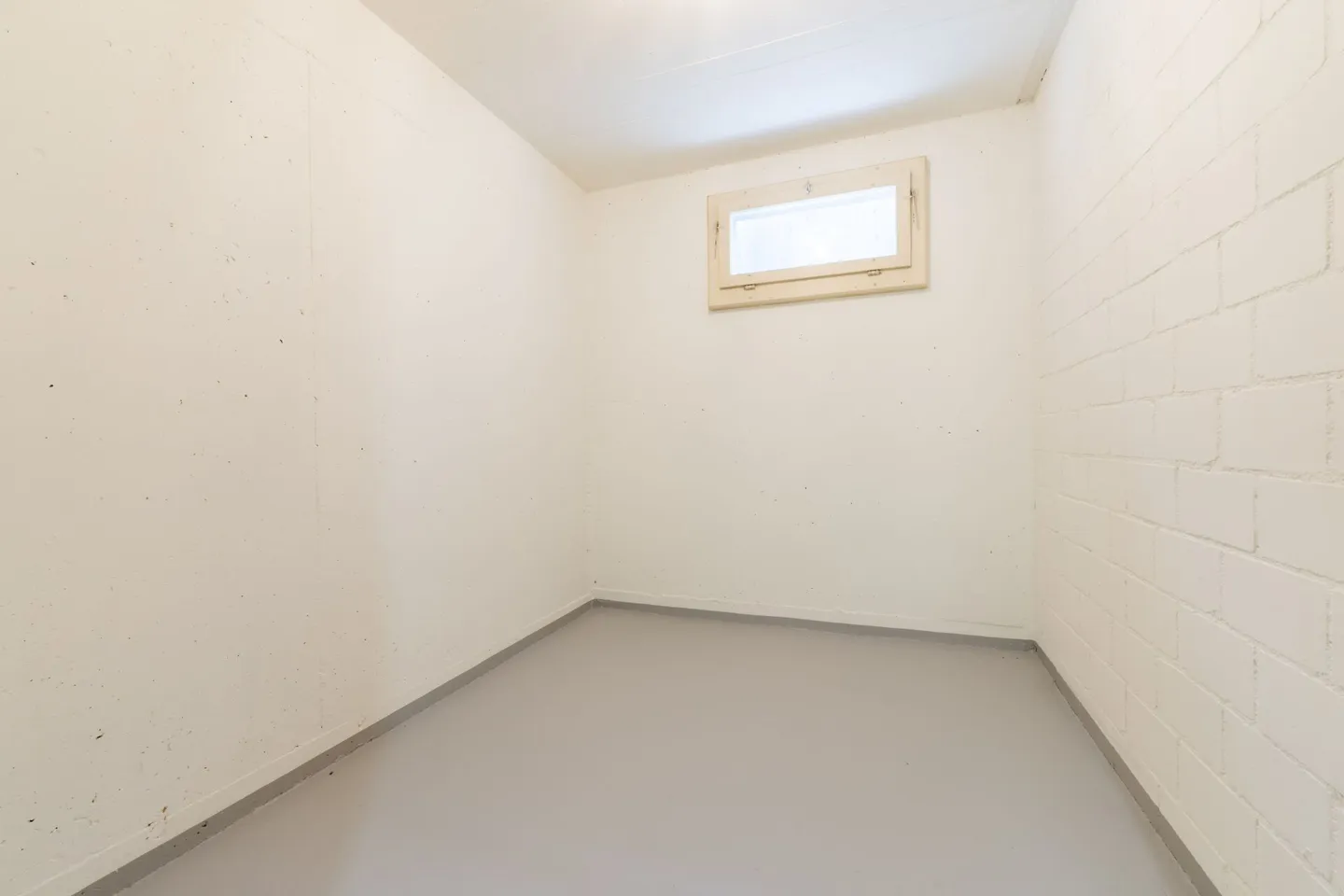 Casa Doppia Familiare in Ottima Posizione a Rothrist da Affittare - Foto 16 di 16