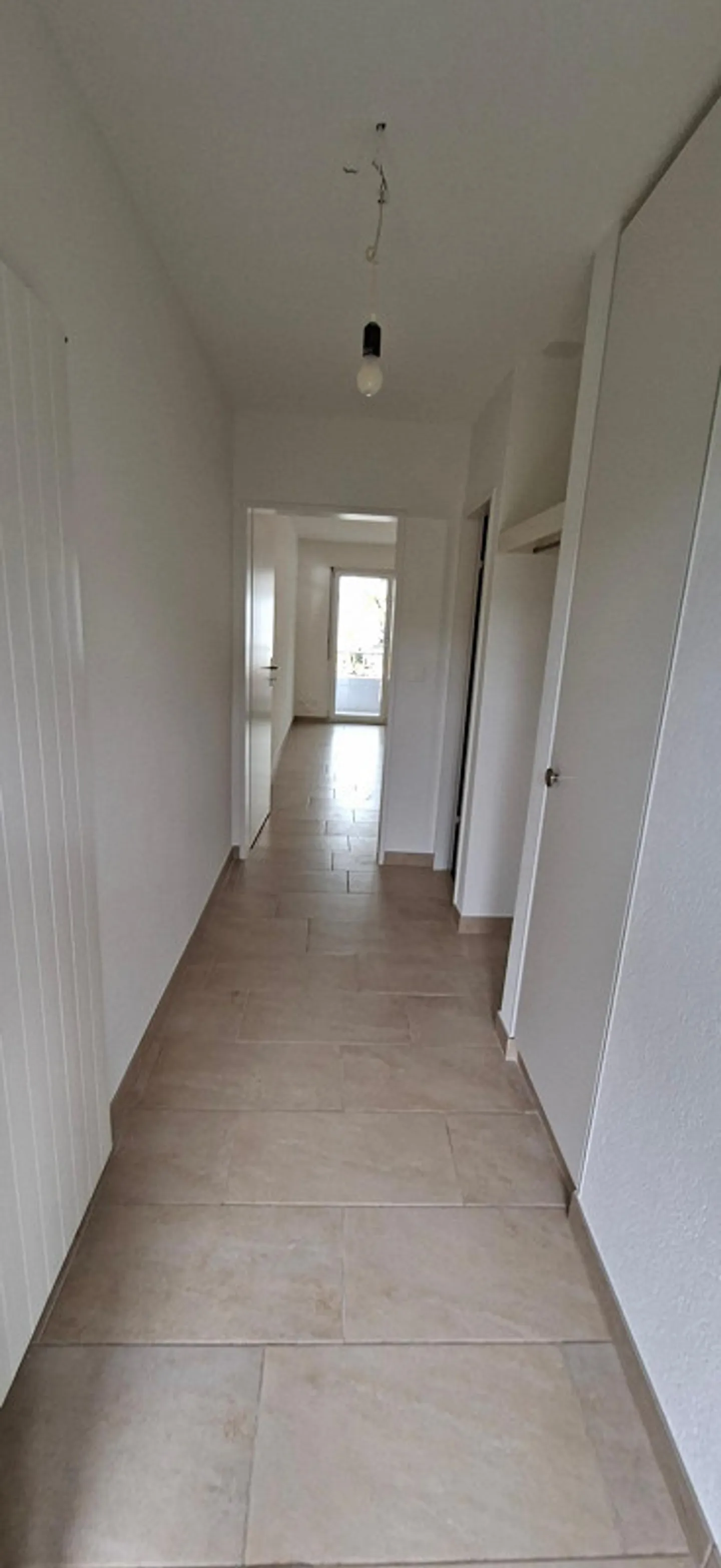 Charming 1-room apartment with balcony - Photo 4 of 7