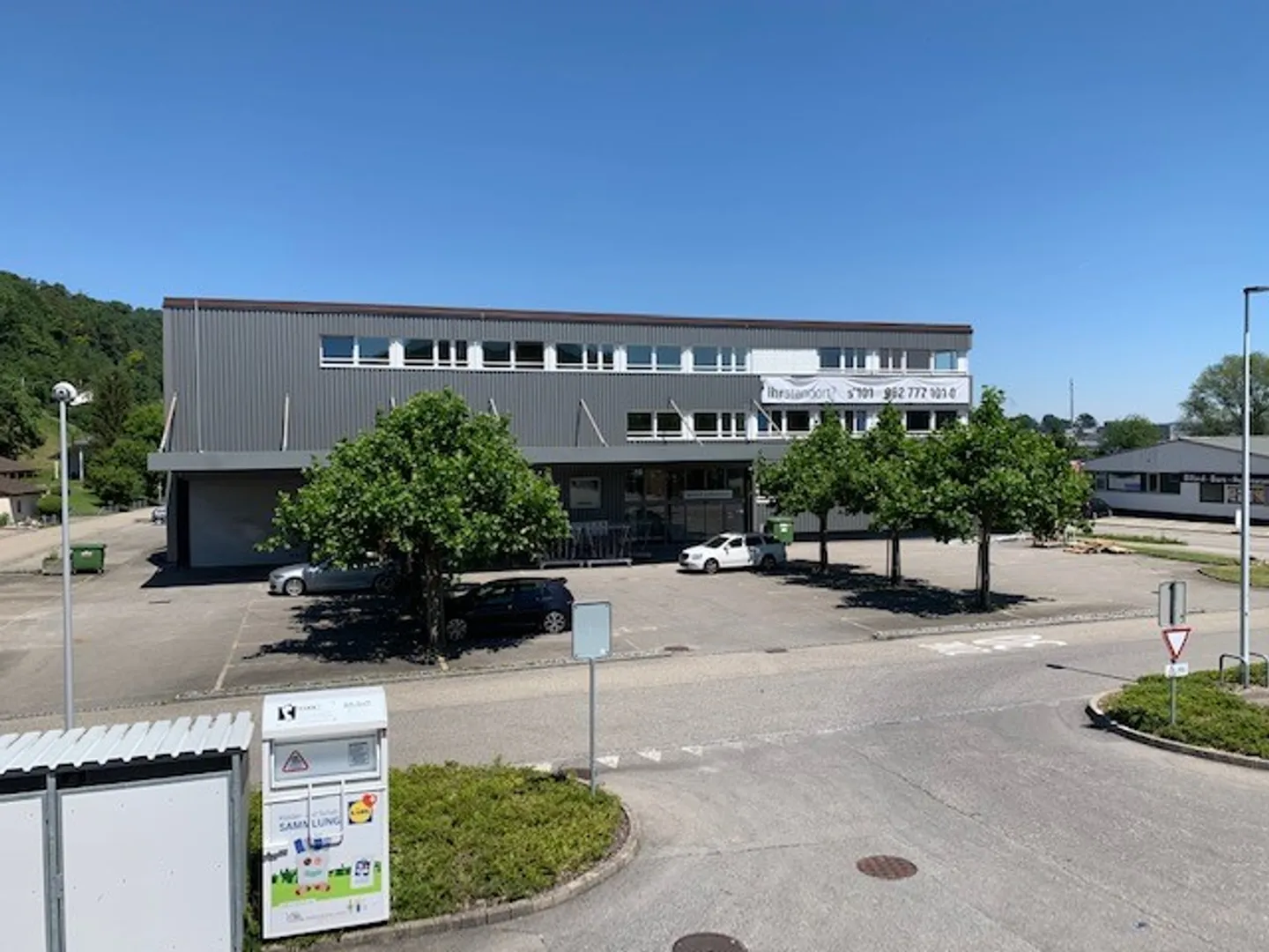 Gewerbe-/ Büro- / Praxisfläche zu vermieten: Nur noch 500 m2 verfügbar! - Foto 2 von 10