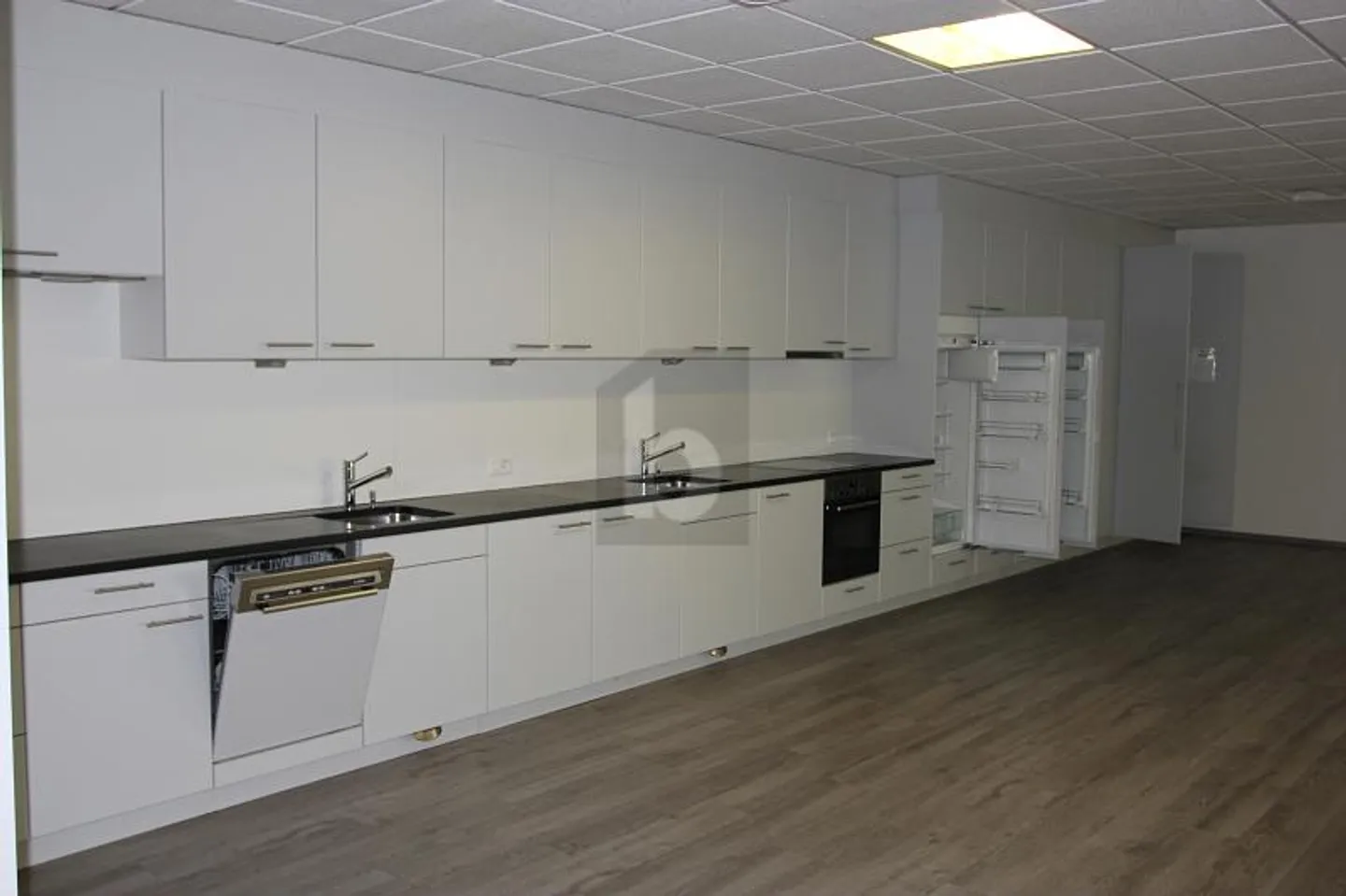 Espace de Bureau Spacieux à Porrentruy - Photo 5 sur 6