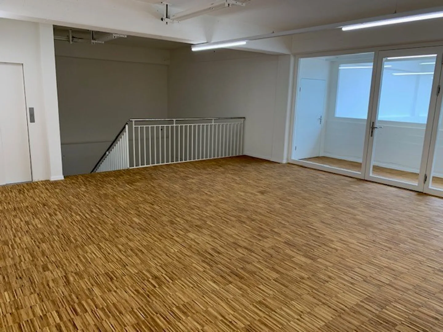 Gewerbe-/ Büro- / Praxisfläche zu vermieten: Nur noch 500 m2 verfügbar! - Foto 4 von 10