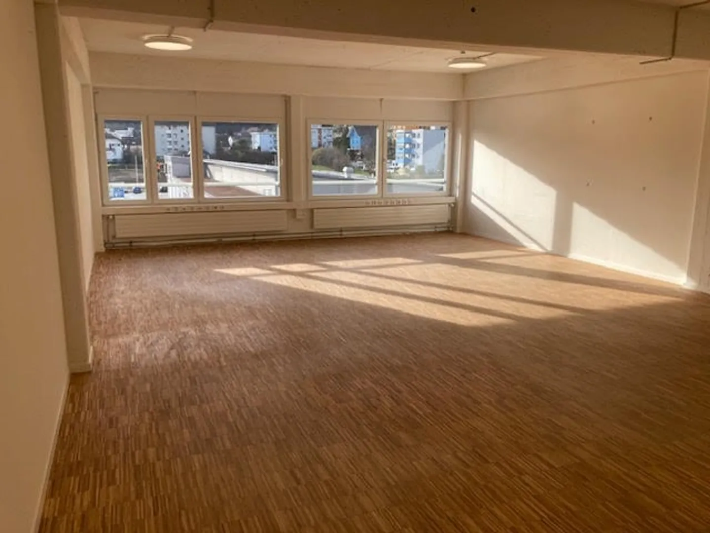 Gewerbe-/ Büro- / Praxisfläche zu vermieten: Nur noch 500 m2 verfügbar! - Foto 8 von 10
